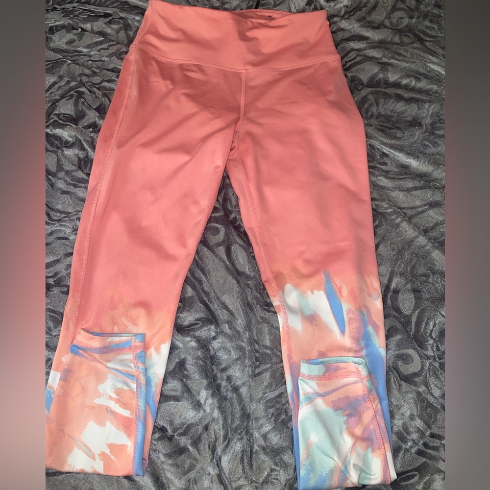 Crown & ivy leggings